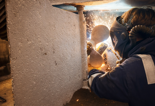 Welder working on vessel propeller | Aqueduct Marina Church Minshull