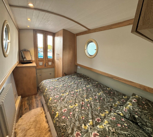  | Aqueduct Marina Church Minshull