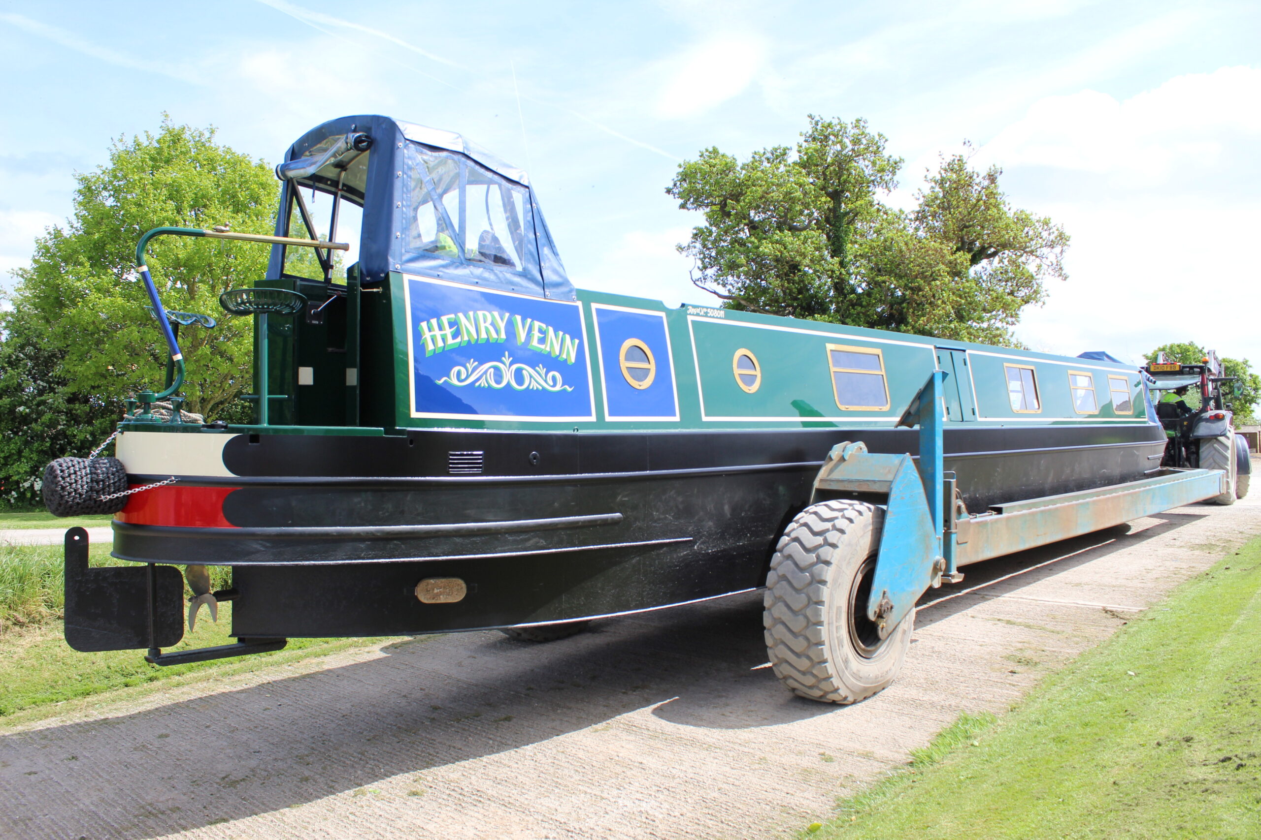 Narrowboat Blacking Hull Blacking Aqueduct Marina